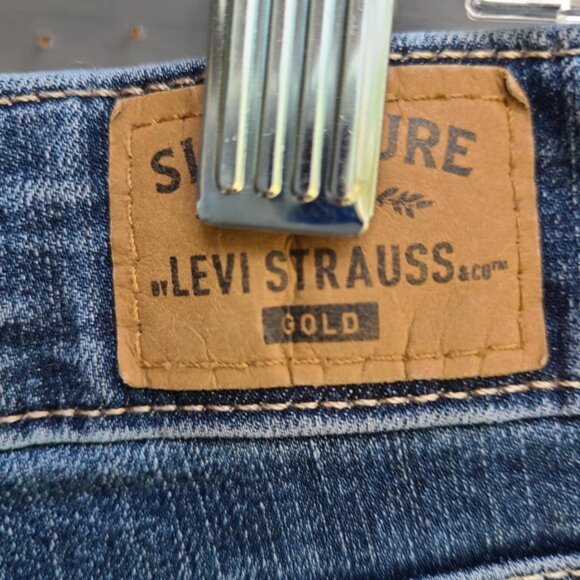Signature by Levis Straight Jeans size 30 x 30 - Picture 10 of 14